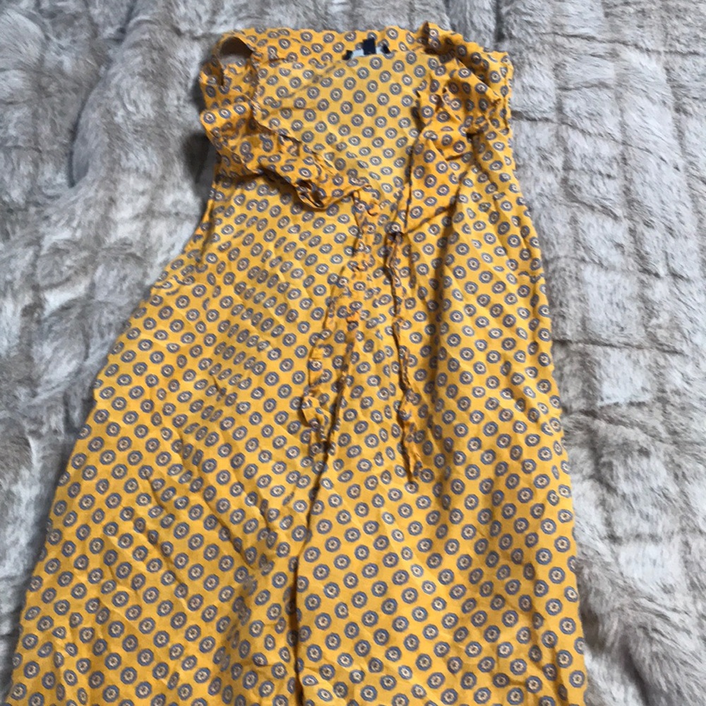 Sleeveless pattern top spring